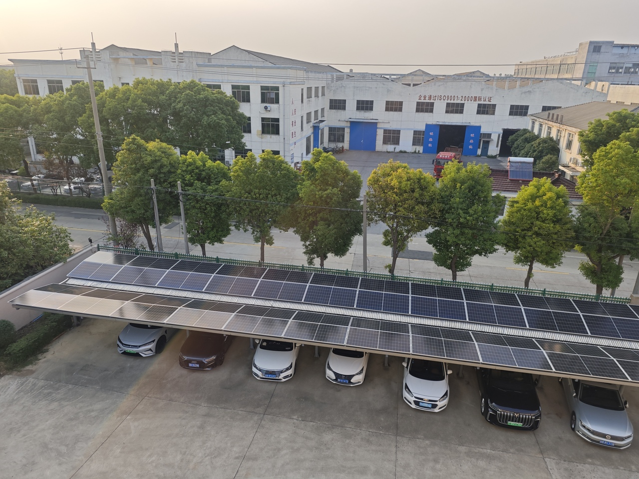 Wuxi LIfeng Green factory -solar battery charing solution